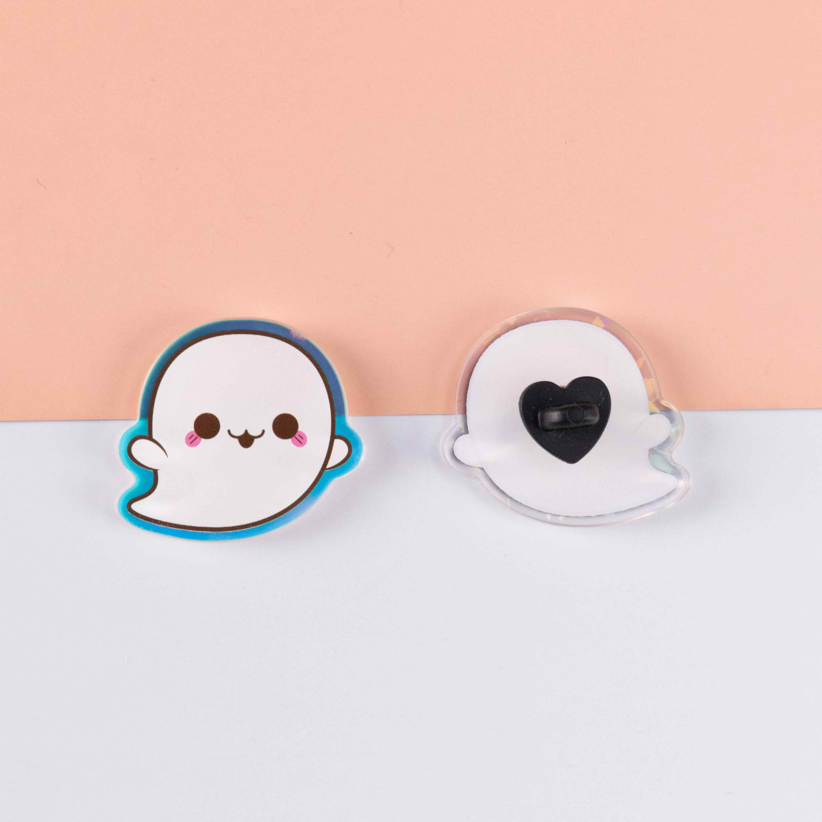 Cute ghost acrylic badge with a heart-shaped clasp (showing front and back); custom transparent brooch.