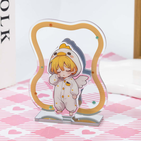 Custom acrylic mirror stand with personalized design and premium display effect 